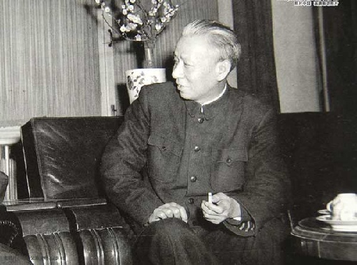 文章附图
